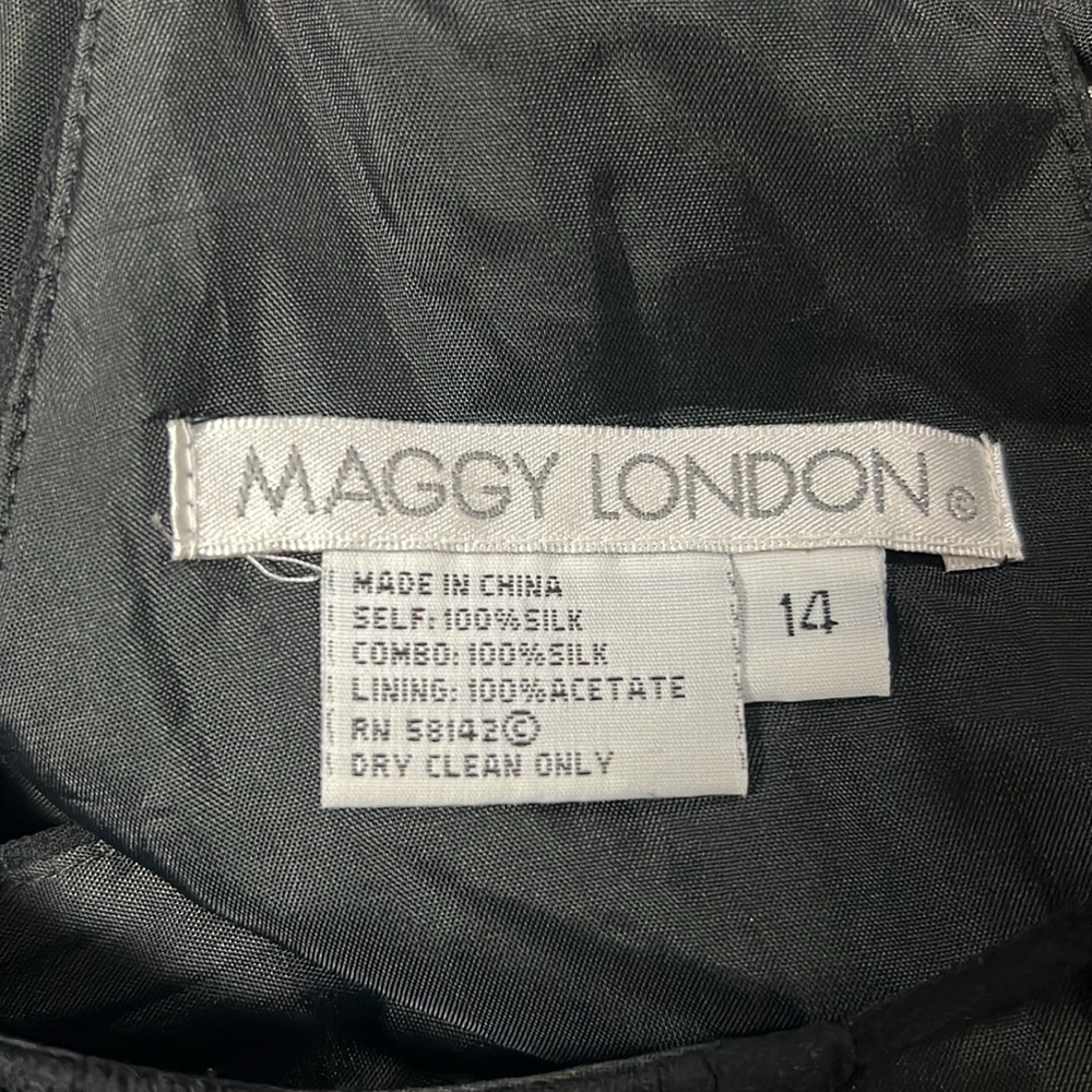 Maggy London Silk Halter Neck Dress - Picture 9 of 9